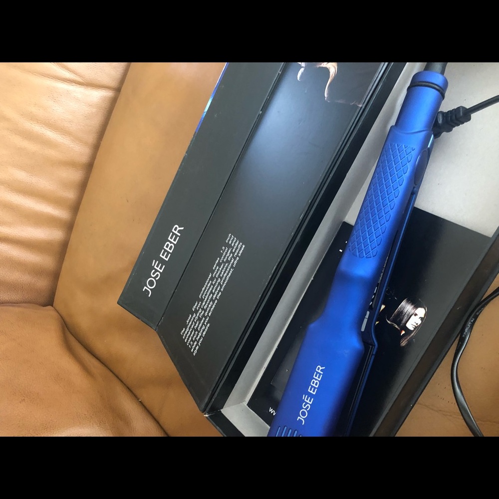 1.5 styling iron